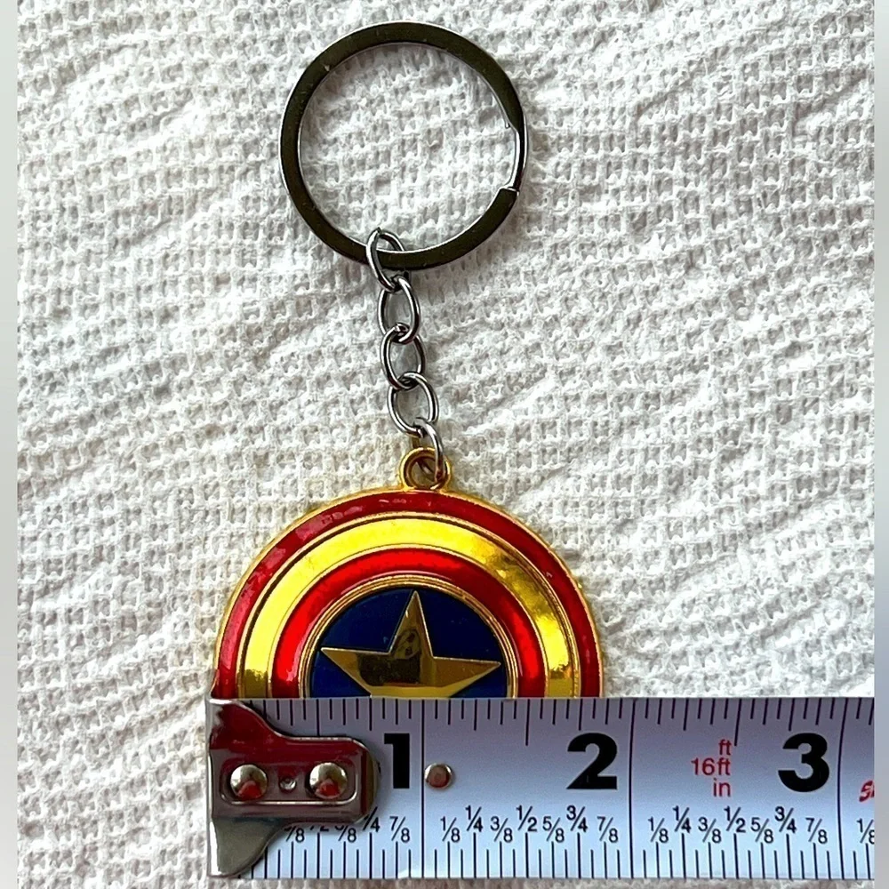 MARVEL Captain America shield keychain
